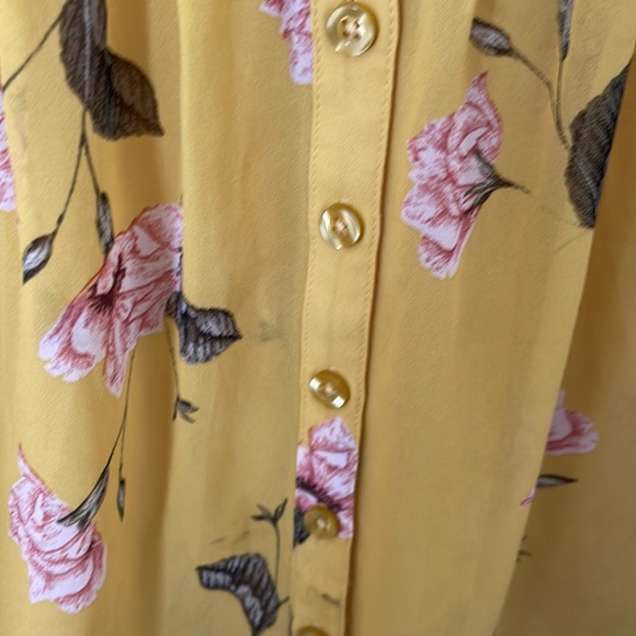 Torrid Yellow floral Top - Picture 6 of 11